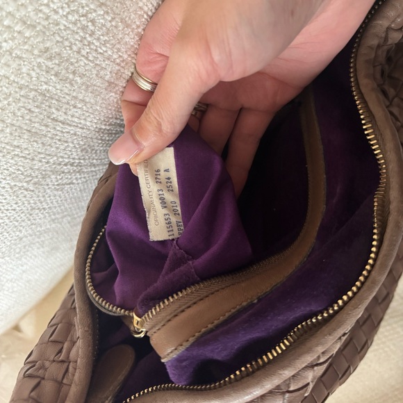 Bottega Veneta Intrecciato Hobo Bag - Picture 11 of 11